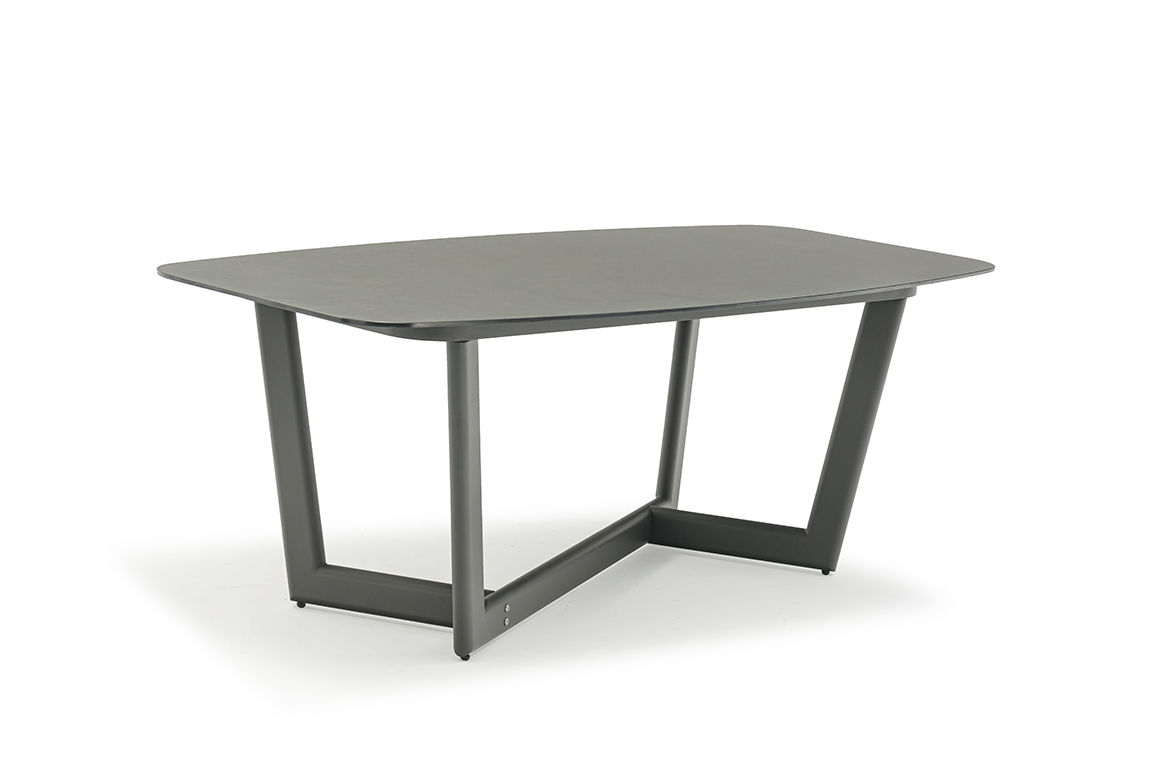 HUG rectangular dining table Z base